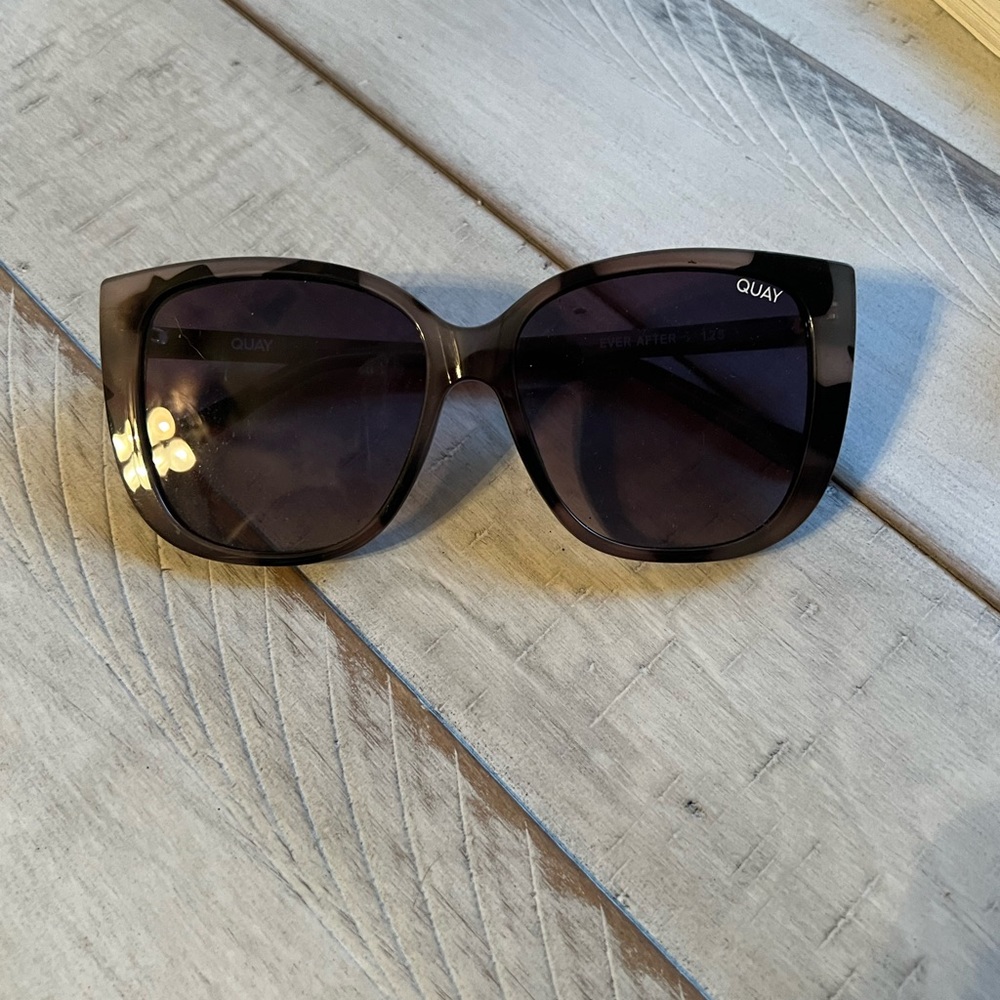 Quay Ivory Tortoise Sunglasses